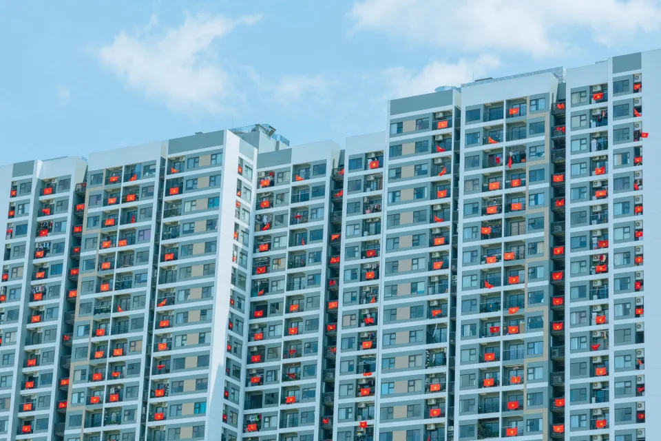 Sổ đỏ và giấy tờ giao khách